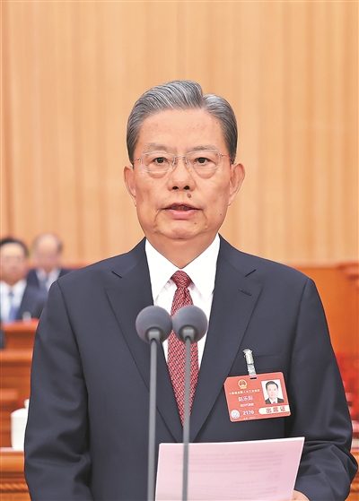 十四届全国人大三次会议在京开幕